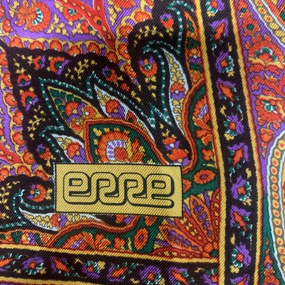 ESSE studios silk scarf - Picture 3 of 3